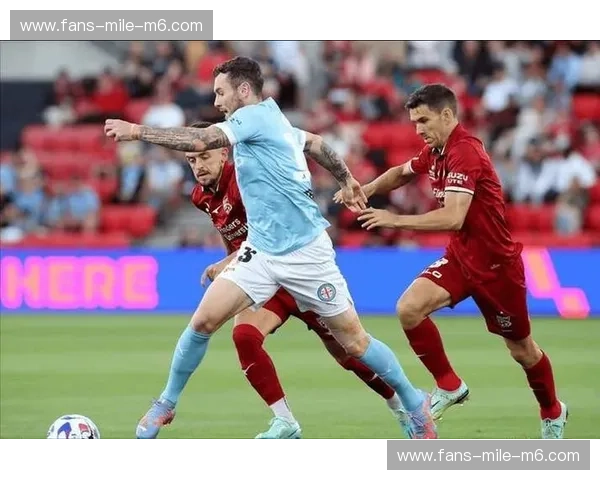 红黑之心与蓝血之争：西部悉尼vs悉尼FC，这一场德比关乎信仰与灵魂